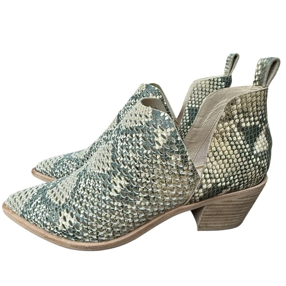 Dolce Vita Snakeskin Sher Perforated leather open side v cut Booties size 8